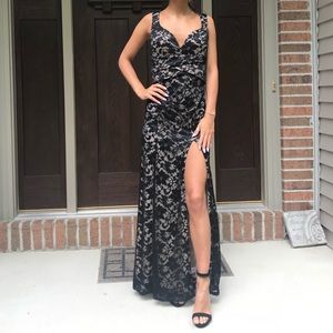 Black Lacey maxi/prom dress